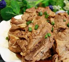 Braised Beef Bones