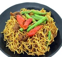 Stewed Noodles with Green Beans and Pork