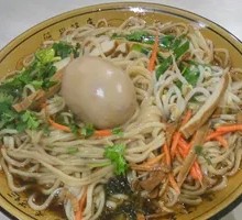 Braised Egg Noodles