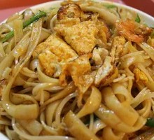 Egg and Ham Fried Rice Noodles