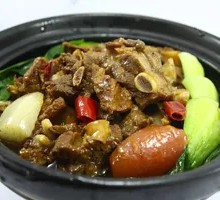 黄焖排骨含土豆