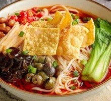 Special Tofu Noodles with Snail