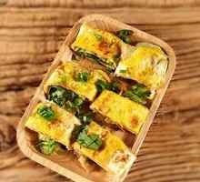Grilled Cold Noodles with Pork Belly
