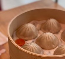 经典蟹粉小笼包