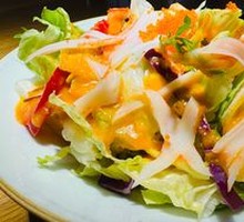 温泉蛋蟹柳沙拉