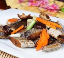 Braised Cutlass Fish