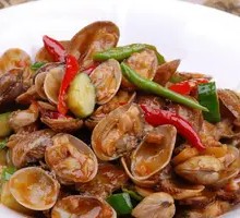 Spicy Stir-Fried Clams