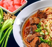 浩特精品牛肉面