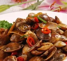 Spicy Stir-Fried Clams