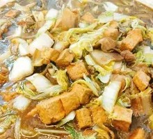 冻豆腐白菜五花肉