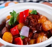 Braised Pork with Potatoes