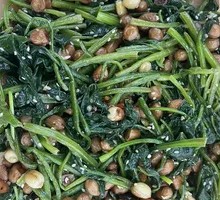 Pine Nut Spinach