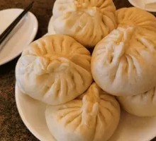 Vegetable Baozi Platter