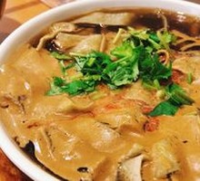 Fried Rice Noodles with Crispy Tofu