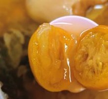 吊烤金桔银耳梨汤