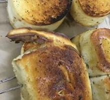 Grilled Steamed Bun Slices