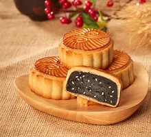 黑芝麻馅月饼