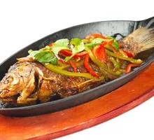 Sautéed Crucian Carp on Iron Plate