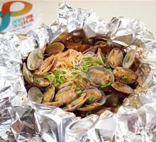 Signature Clam Rice Noodles