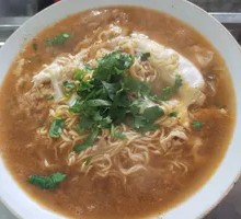 骨汤方便面加鸡蛋