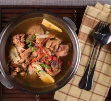 黄焖鸡豆腐皮土豆盖饭