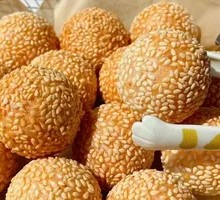 Fried Glutinous Rice Balls
