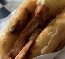 Braised Pork Belly in Flatbread