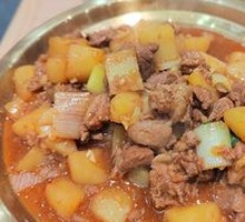 Braised Beef with Potatoes
