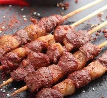 Grilled Lamb Skewers with Pork Belly and Steamed Bun Slices