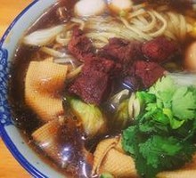 浩特精品牛肉面