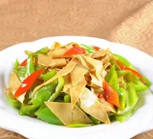 Pepper and Tofu Skin Rice