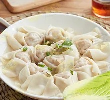 Fresh Pork and Napa Cabbage Dumplings