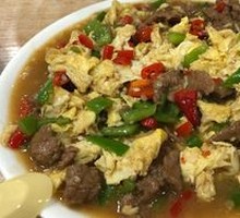 Stir-Fried Beef with Egg
