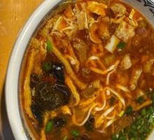 Qishan Sautéed Pork Noodles