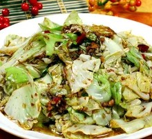 Stir-Fried Cabbage with Sauce