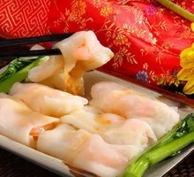 Fresh Shrimp Rice Noodle Rolls