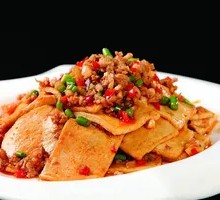 Spicy Pot-Braised Tofu with Leaves