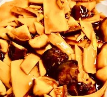 Braised Bamboo Shoots and Mushrooms