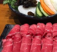 Colorful Vegetable Platter