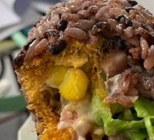 咸蛋黄火腿饭团