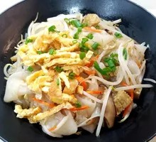 Stir-Fried Cold Noodles