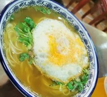 Pan-fried Egg Noodles