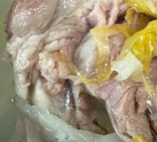 Sour Cabbage Boneless Pork