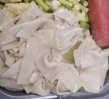 Bell Pepper and Tofu Skin Stir-Fry