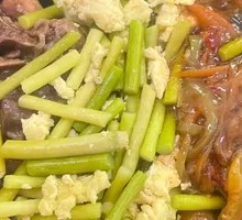 Stir-fried Garlic Shoots with Eggs