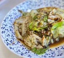 Stir-Fried Cabbage with Sauce