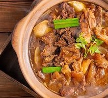 招牌牛腩牛筋煲