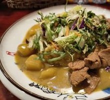 咖喱猪肉饭