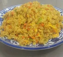 咖喱鸡蛋炒饭
