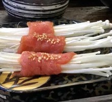 Beef and Enoki Roll